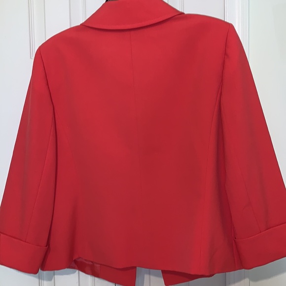 TAHARI ARTHUR S. LEVINE CORAL SUIT JACKET - Picture 4 of 6